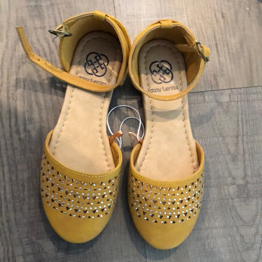 Girls dress shoes